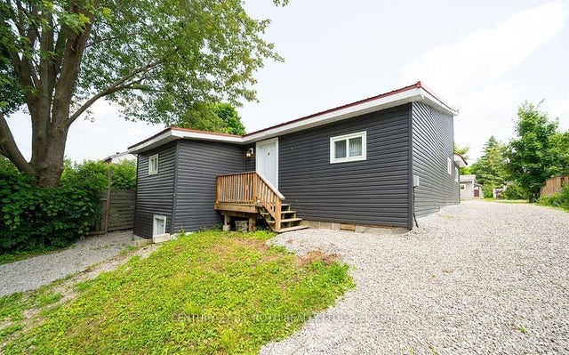303 Moffat Street 3, Orillia
