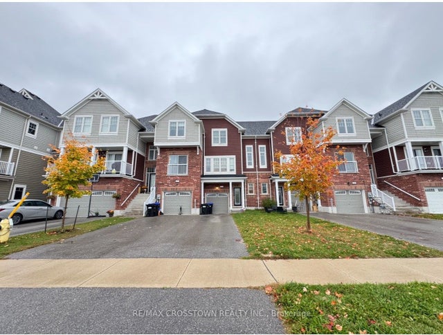 21 Shelburne Avenue, Wasaga Beach