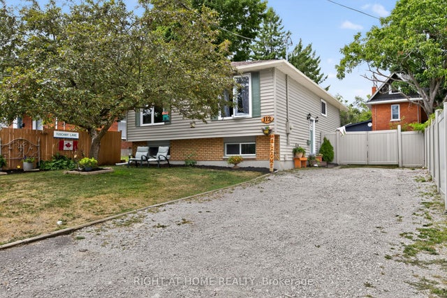 112 Borland Street E, Orillia