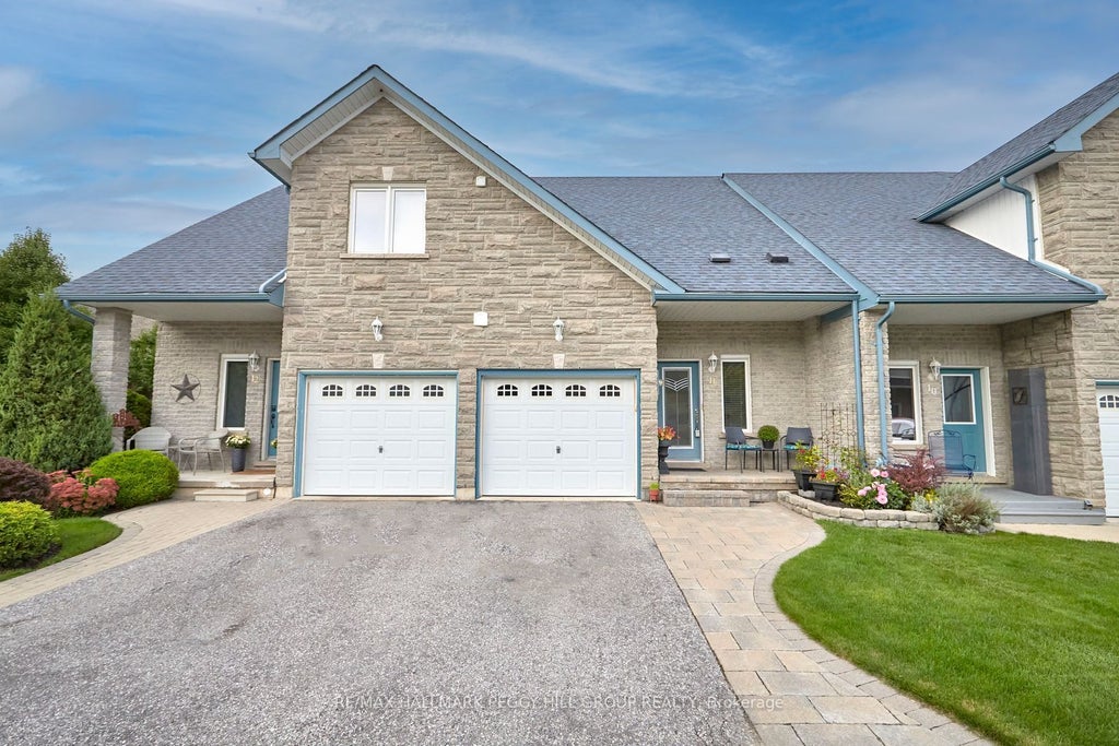 125 Huronia Road 11, Barrie