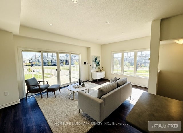 30 Village Gate Drive, Wasaga Beach