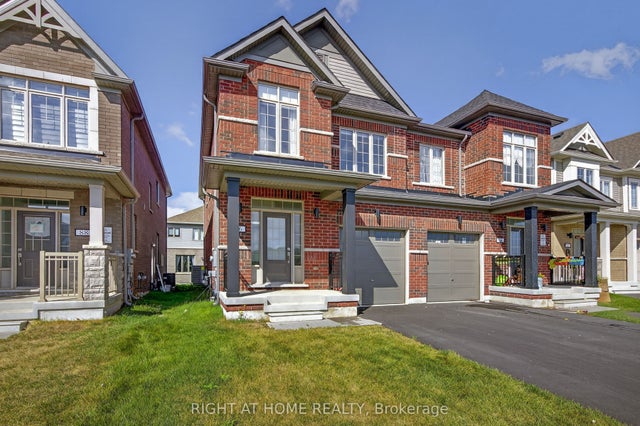 86 West Oak Trail, Barrie