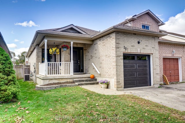 32 Julia Crescent, Orillia