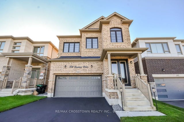 104 Shepherd Drive, Barrie