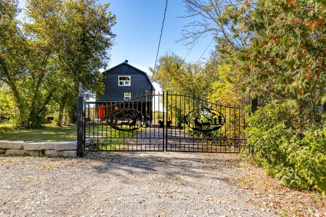 142 Duck Bay Road, Tay