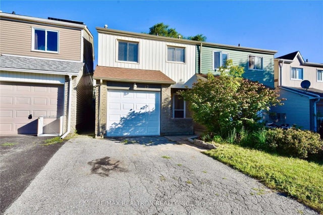 12 Robin Court, Barrie