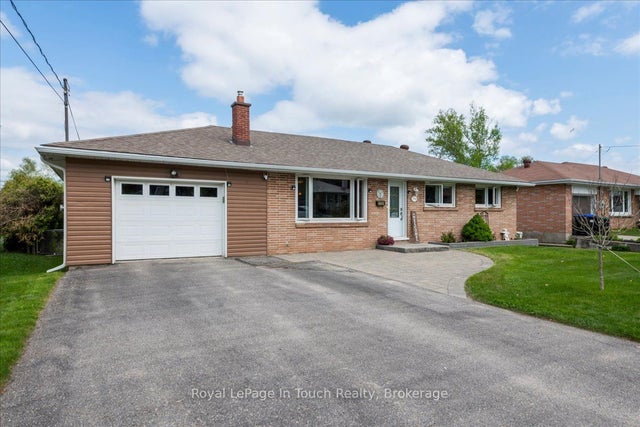 296 John Street, Midland