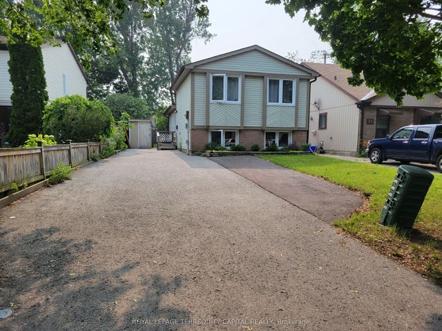 20 Mowat Crescent Lower, Barrie