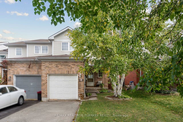 83 Pickett Crescent, Barrie