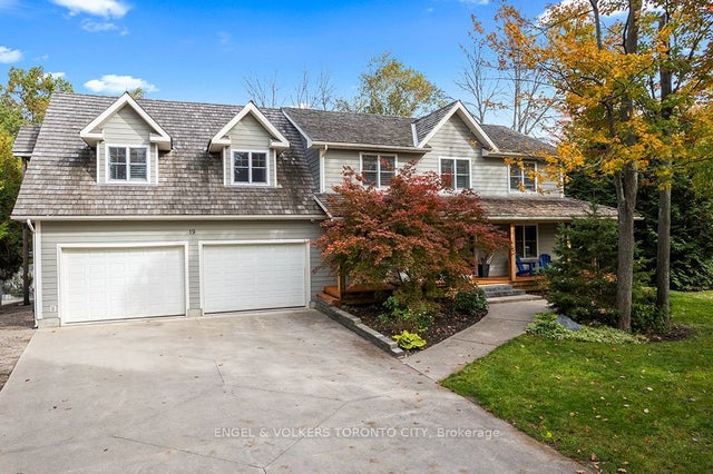 19 Indianola Crescent, Wasaga Beach