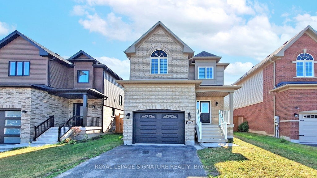 138 Sun King Crescent, Barrie