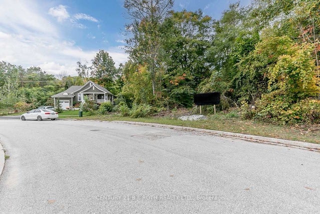 548 Taylor Drive, Midland