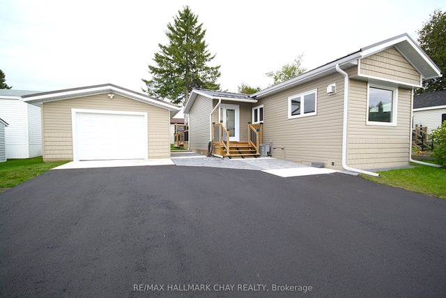 4064 Ash Crescent, Severn