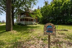 1407 Flos 8 Road W, Springwater