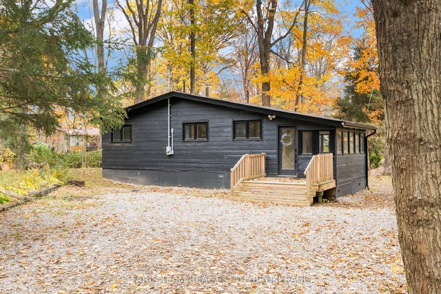 7475 Island Crescent, Severn