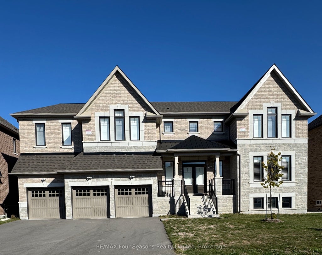 241 Warden Street, Clearview