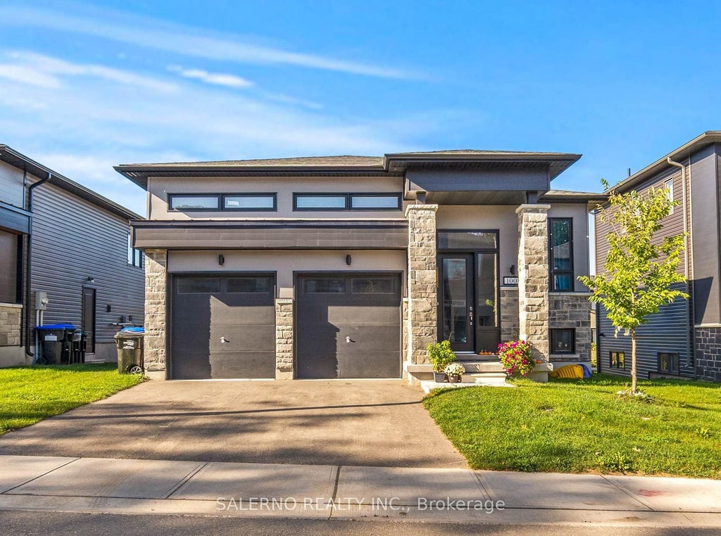 100 Berkely Street Lower, Wasaga Beach