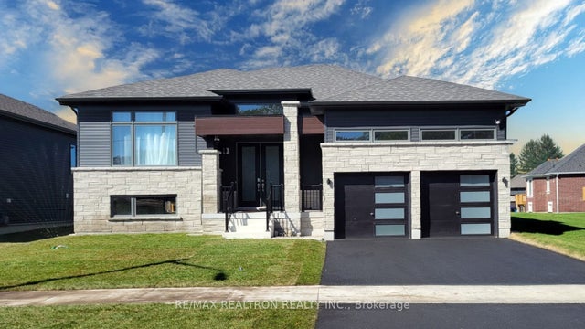 280 Ramblewood Drive, Wasaga Beach