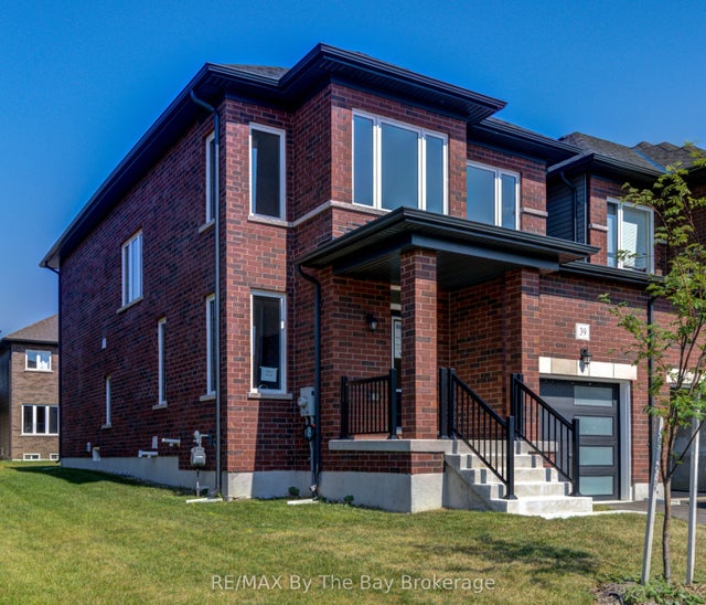 39 Lisa Street, Wasaga Beach