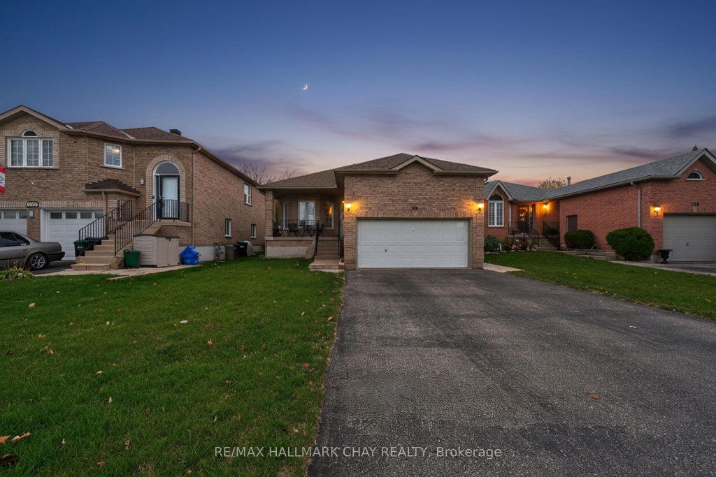 158 Pringle Drive Upper, Barrie