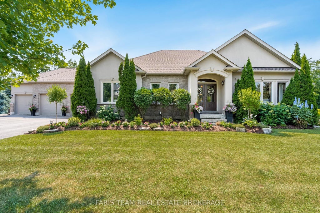 64 Red Oak Crescent, Oro-Medonte