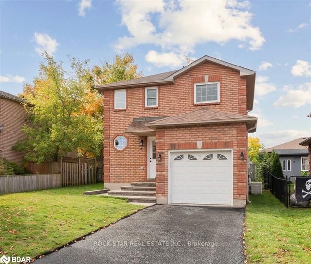8 Ginger Drive, Barrie