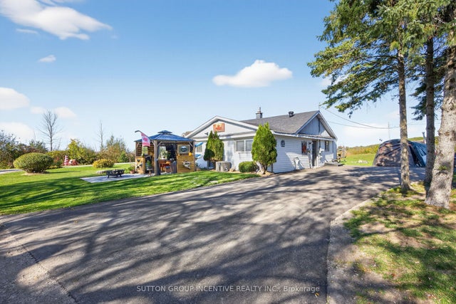 15 Playfair Drive, Tay