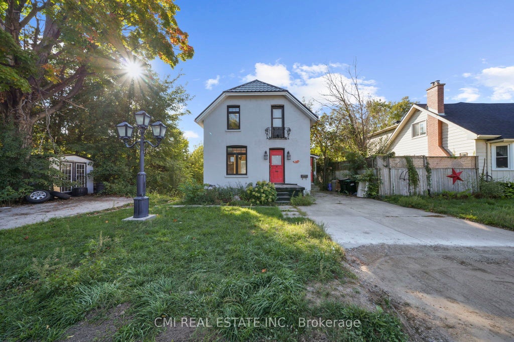 43 Perry Street, Barrie