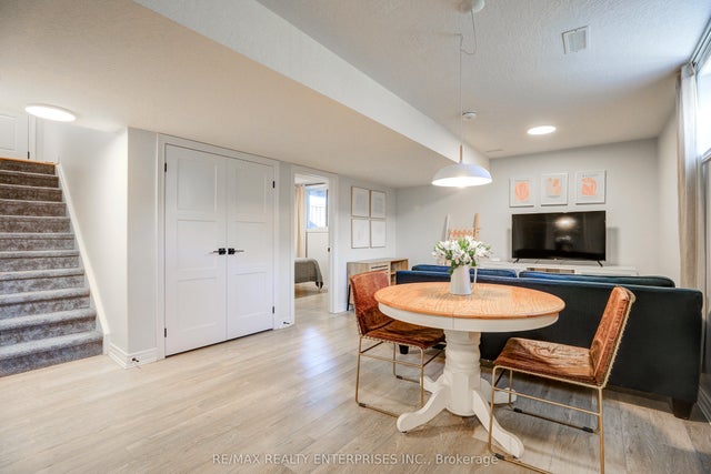 29 Maidens Crescent 2, Collingwood