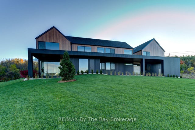 18 Raintree Court, Clearview