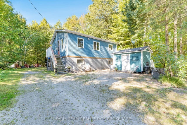 43 Manitou Crescent, Tiny