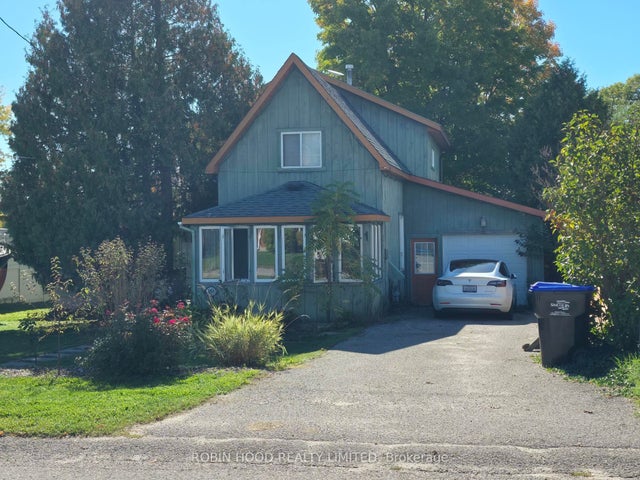 10 Lucy Street, Penetanguishene
