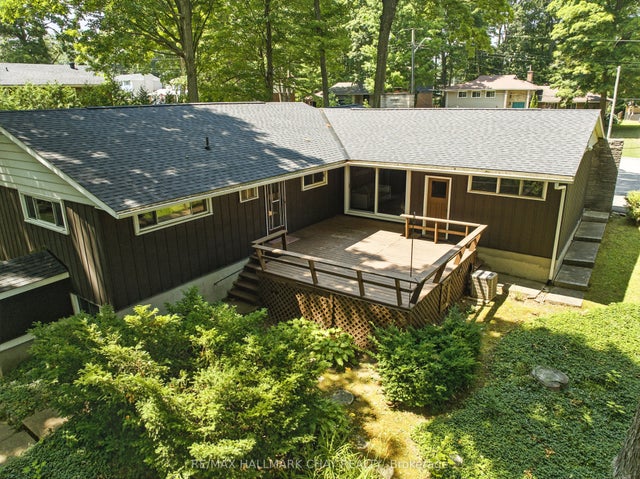 1005 Ingram Crescent, Midland