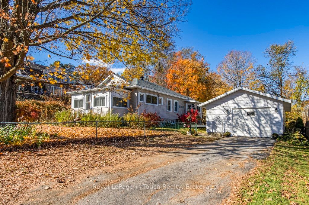 450 Assiniboia Street, Tay