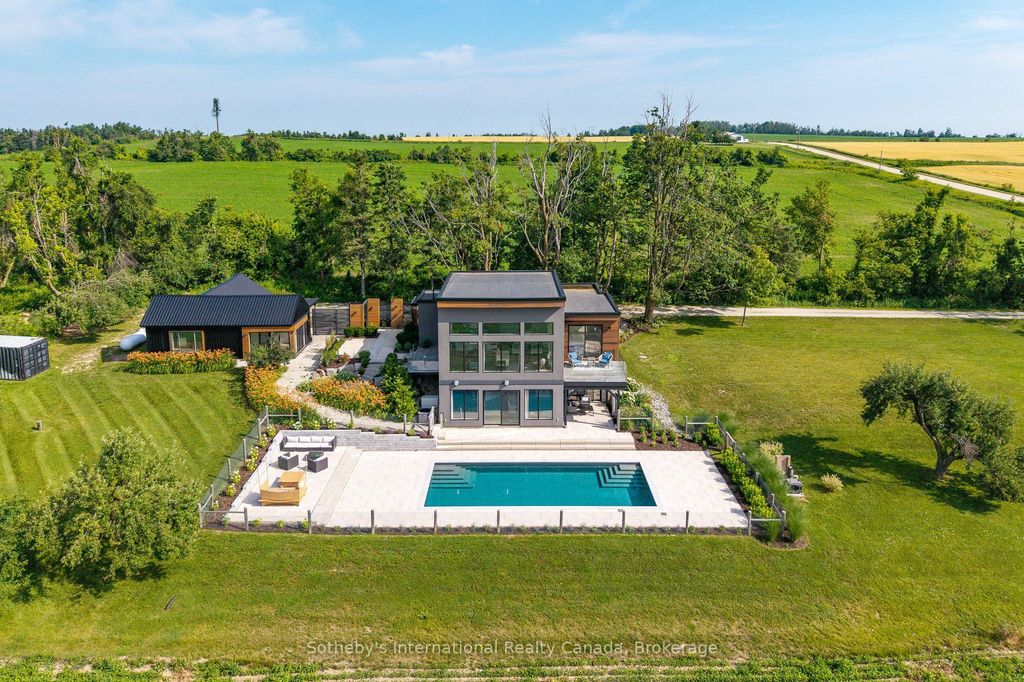 2566 5 Concession N/a S, Clearview