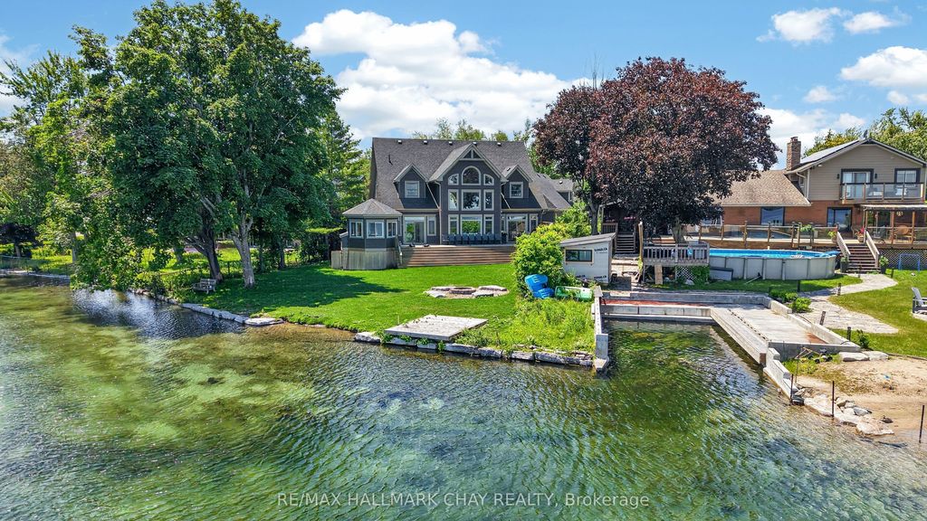 465 Mooney Crescent, Orillia