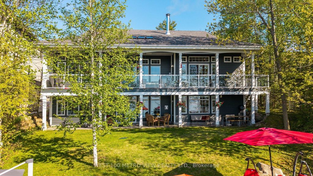 458 Silver Birch Drive, Tiny