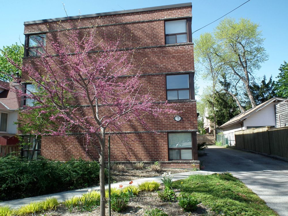 12 Cayuga Avenue 1, Mississauga