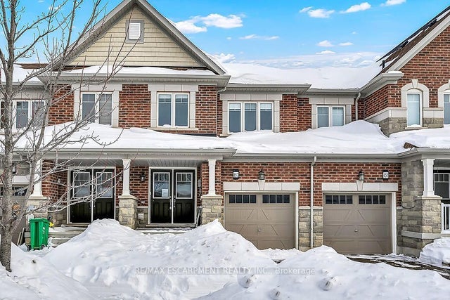 457 Queen Mary Drive, Brampton