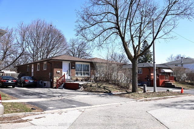28 Bingham Road, Brampton