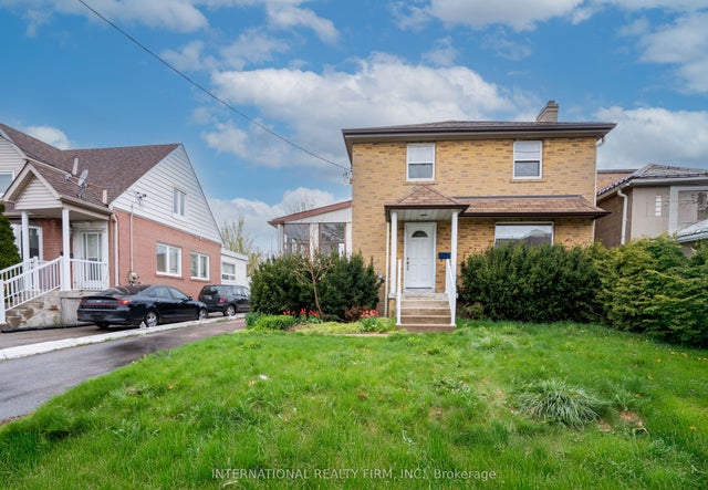 224 King Street, Toronto W04