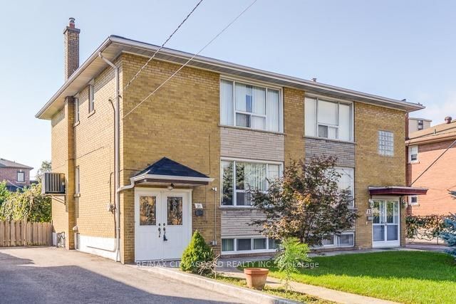 91 Pamille Place, Toronto W04