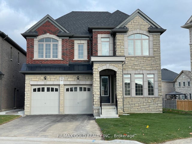 31 Dolomite Drive, Brampton