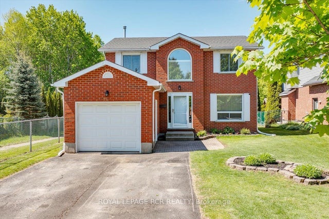 229 Elmwood Crescent, Orangeville