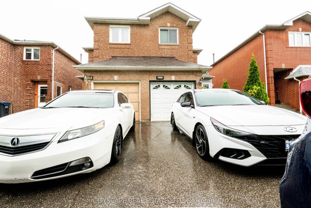 5566 Cortina Crescent, Mississauga