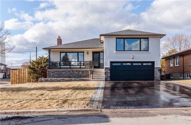 44 Peacham Crescent Bsmt, Toronto W05