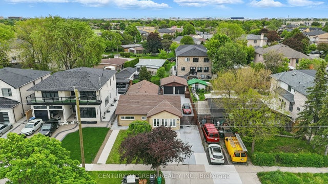 7649 Redstone Road, Mississauga