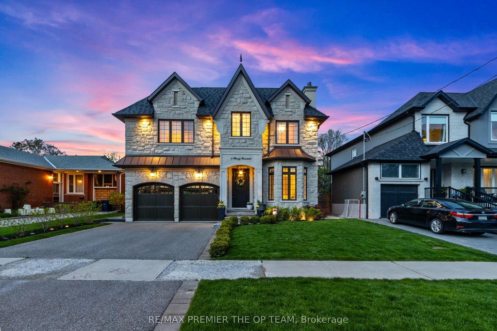 5 Storey Crescent, Toronto W08