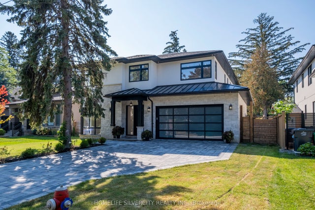 1610 Kenmuir Avenue, Mississauga