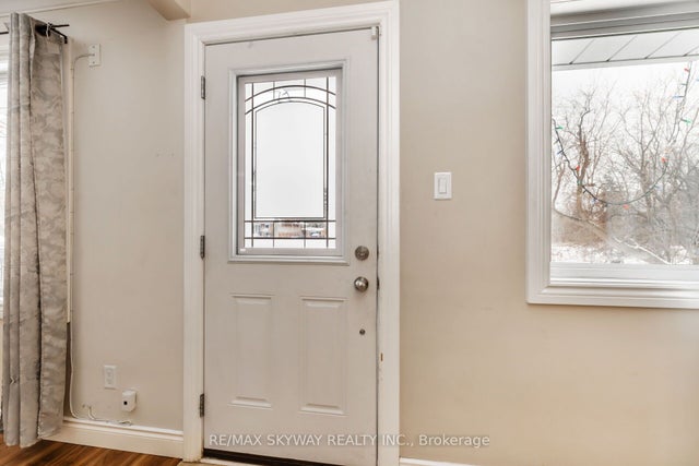 98 Jessie Street, Brampton